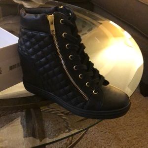 Steve Madden Quilted Booties